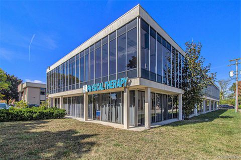 17220 W 12 Mile Road Southfield City MI 48076