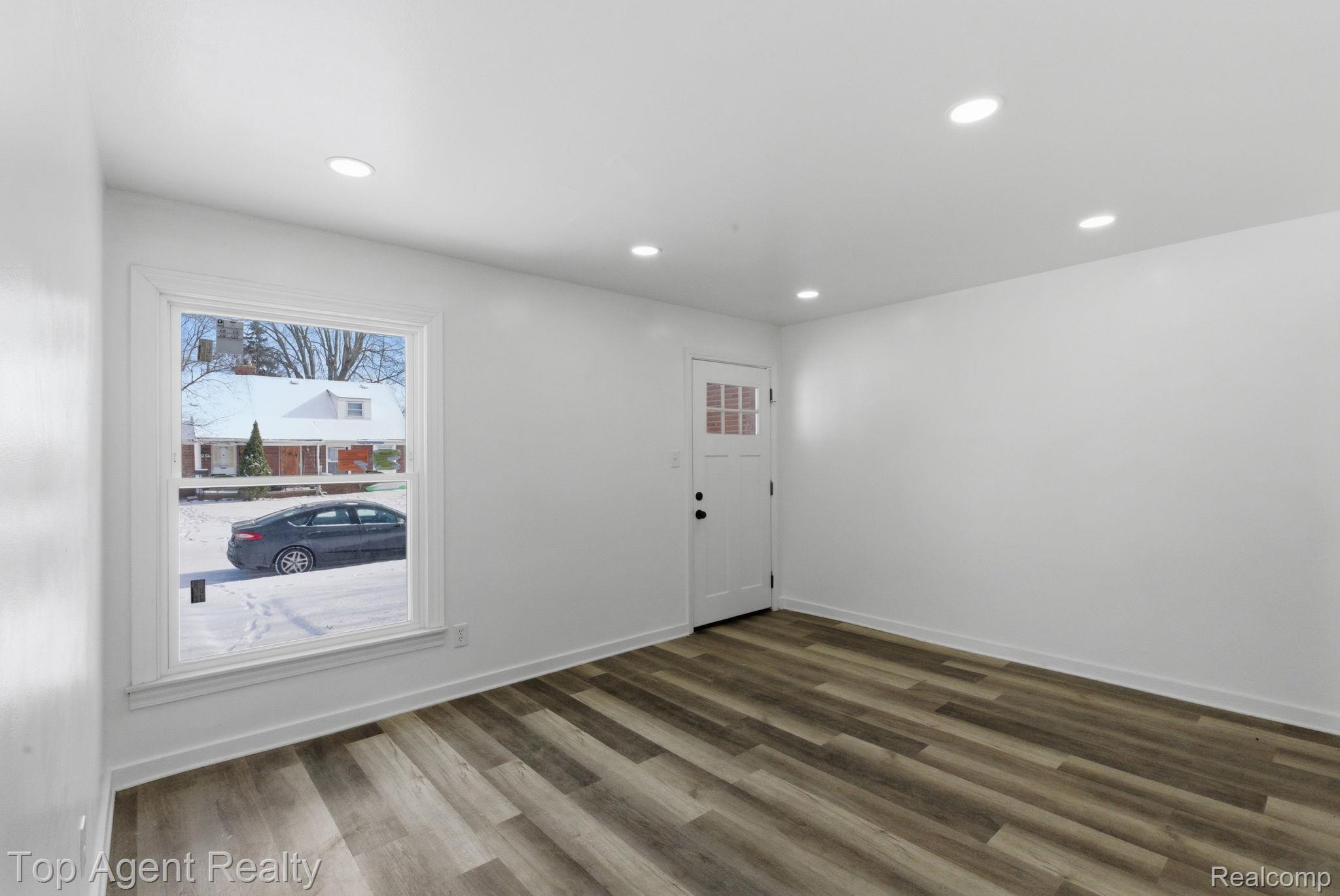 23089 Brittany Avenue