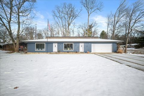 14815 Cross Lane Spring Lake Township MI 49456