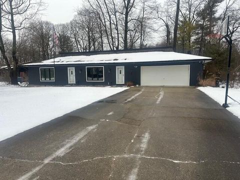 14815 Cross Lane Spring Lake Township MI 49456