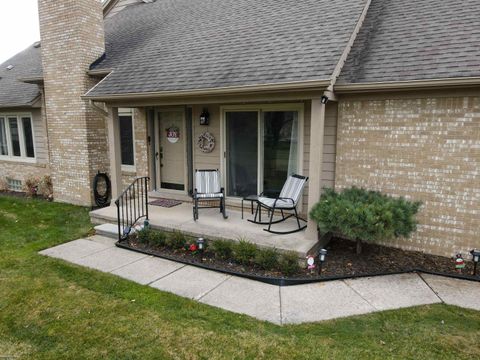 16738 Fieldstone Ridge Macomb Township MI 48042