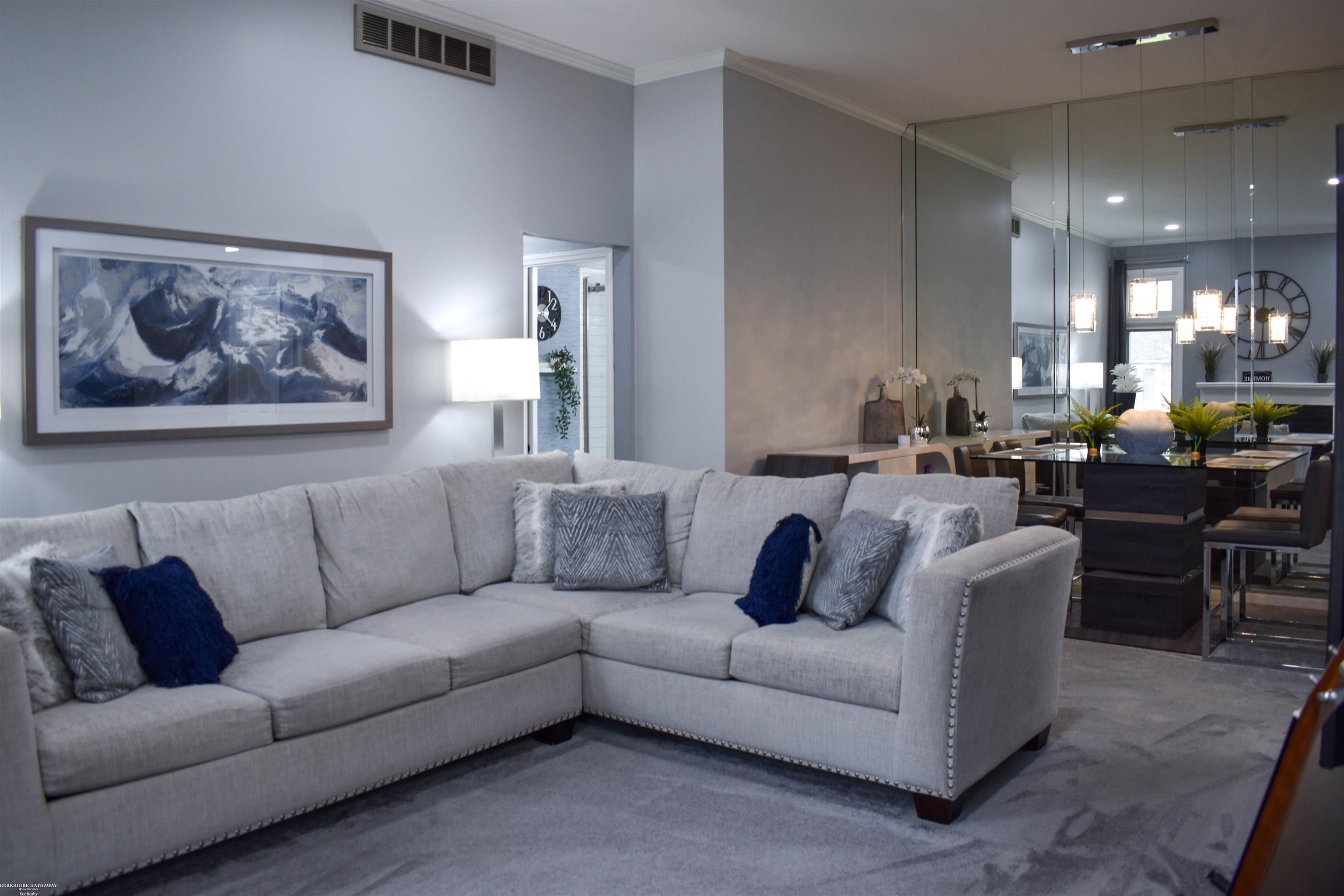 16738 Fieldstone Ridge