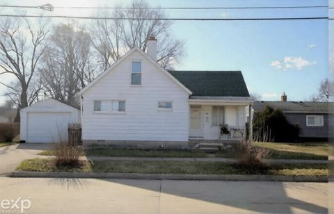Photo of 19200 Illinois Street, Roseville City, MI 48066 (MLS # 58050199641)