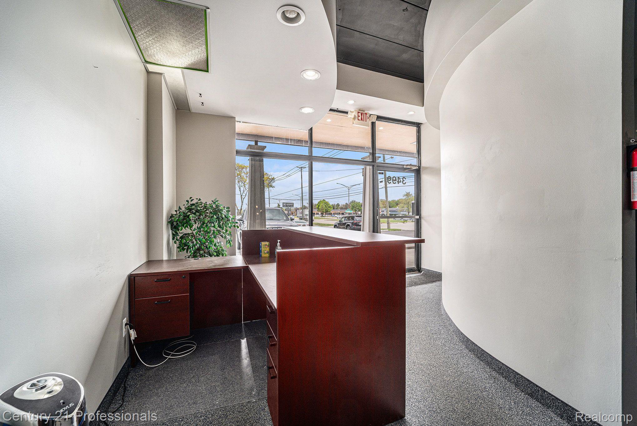 3495 ROCHESTER Road 3499