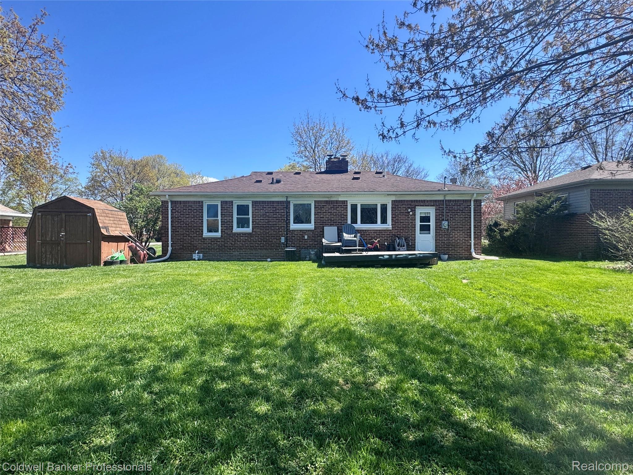 33103 Edgegrove