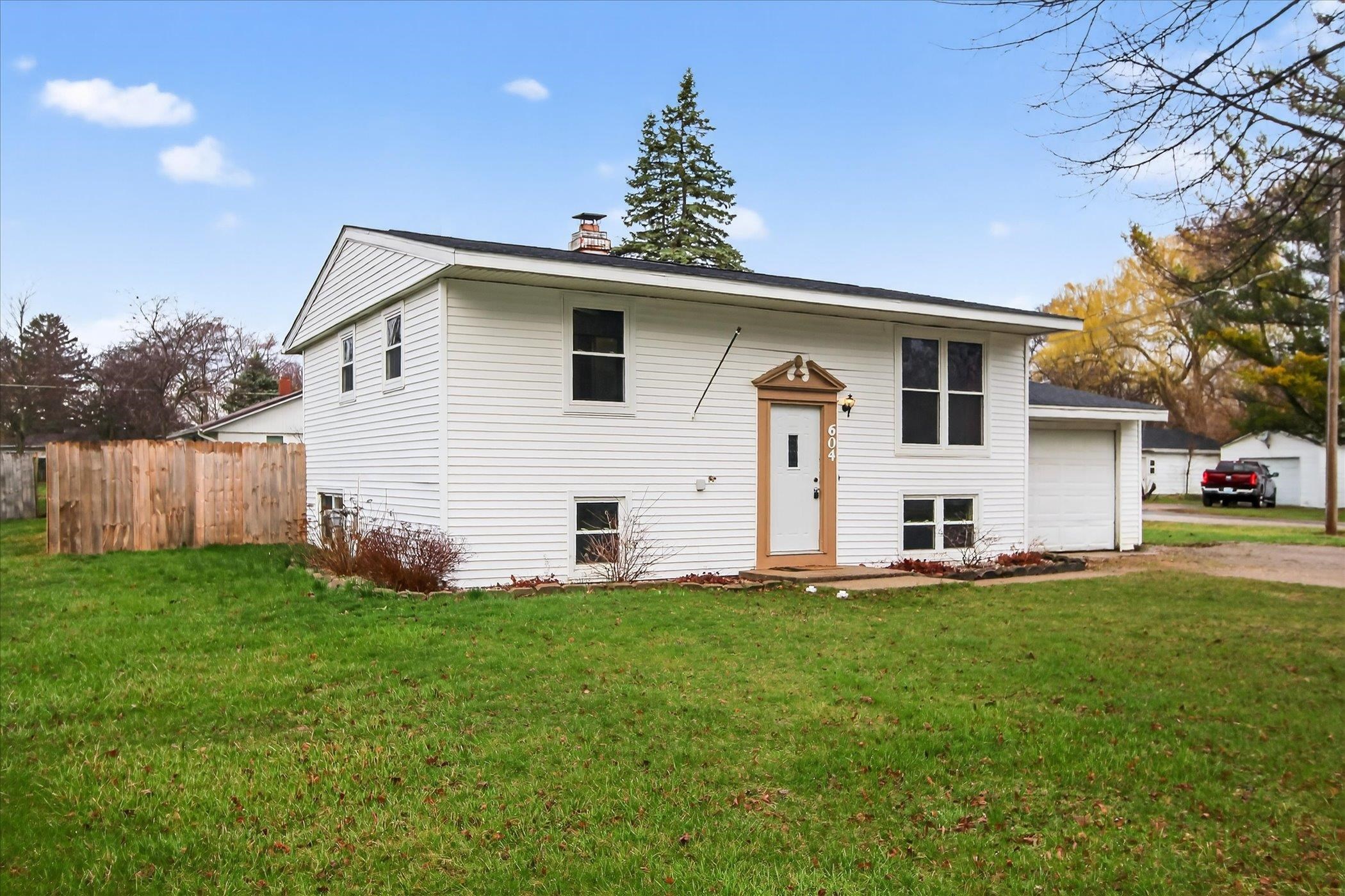 604 S Rockingham Avenue