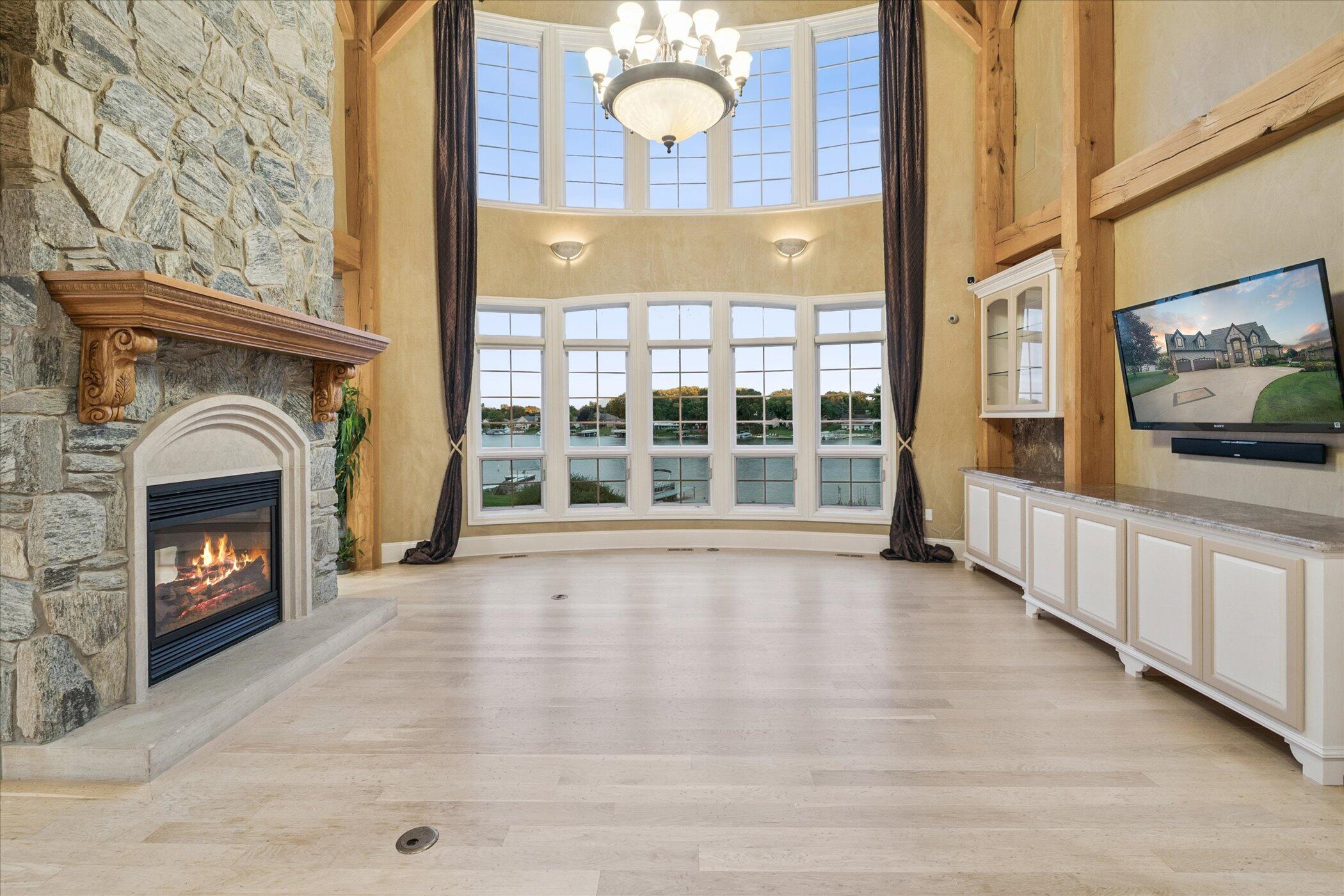 4349 Island View Drive