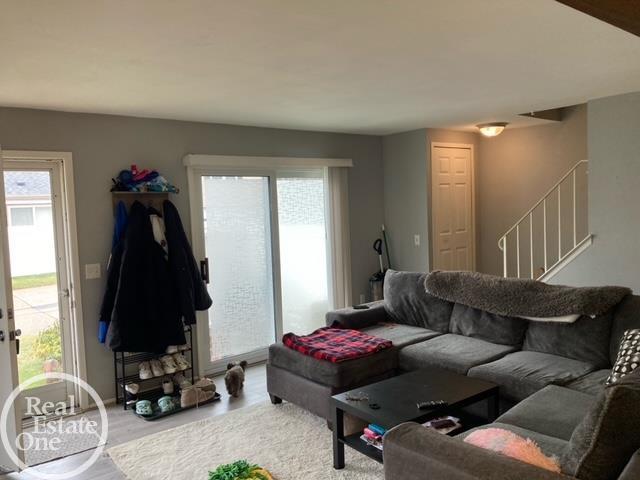 24404 Meadowbridge Road