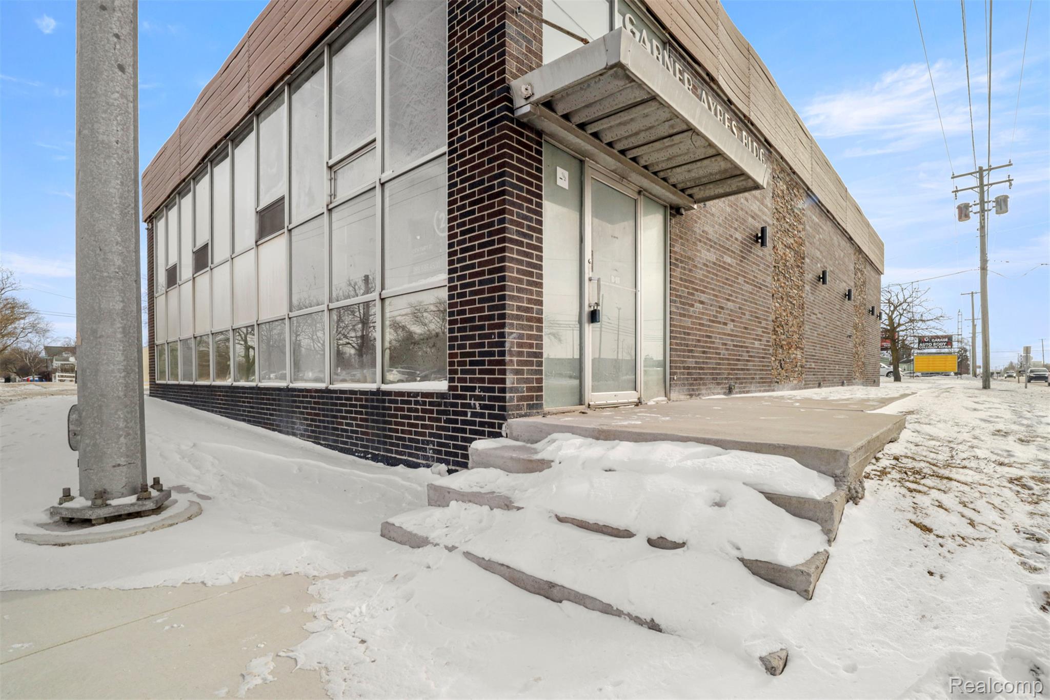 1201 S Euclid Avenue