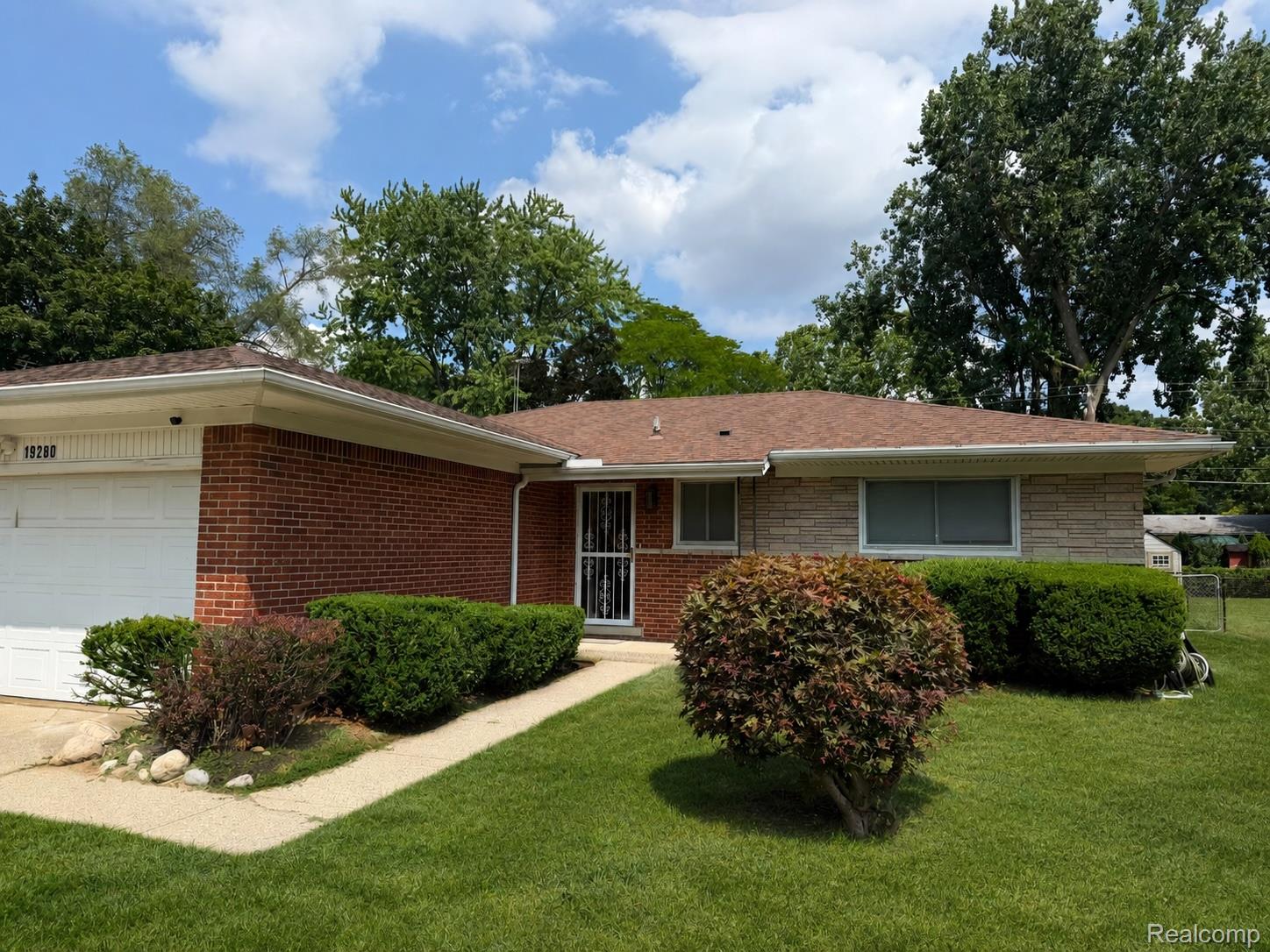19280 Magnolia Parkway