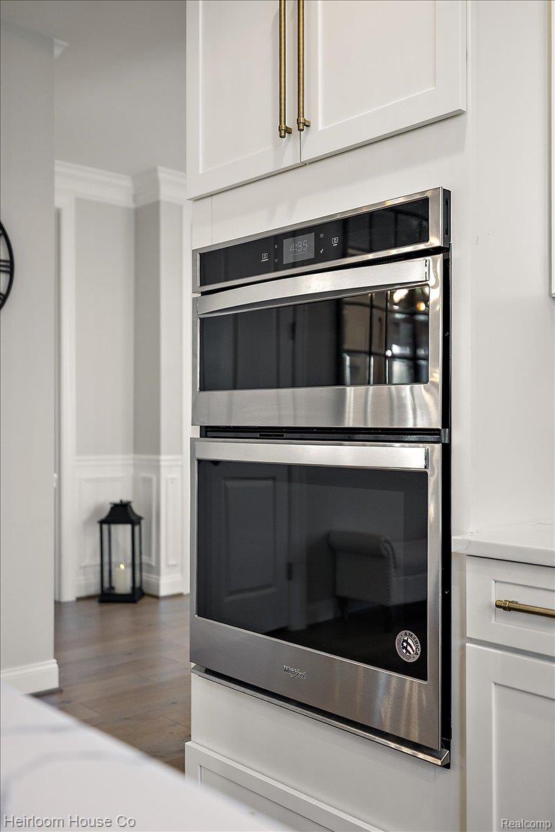 23956 Seminole Court