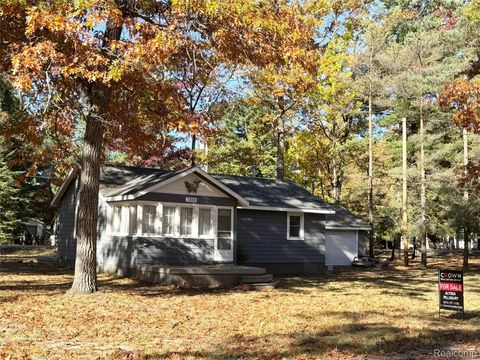 1313 N Maple Street Grant Township MI 48748