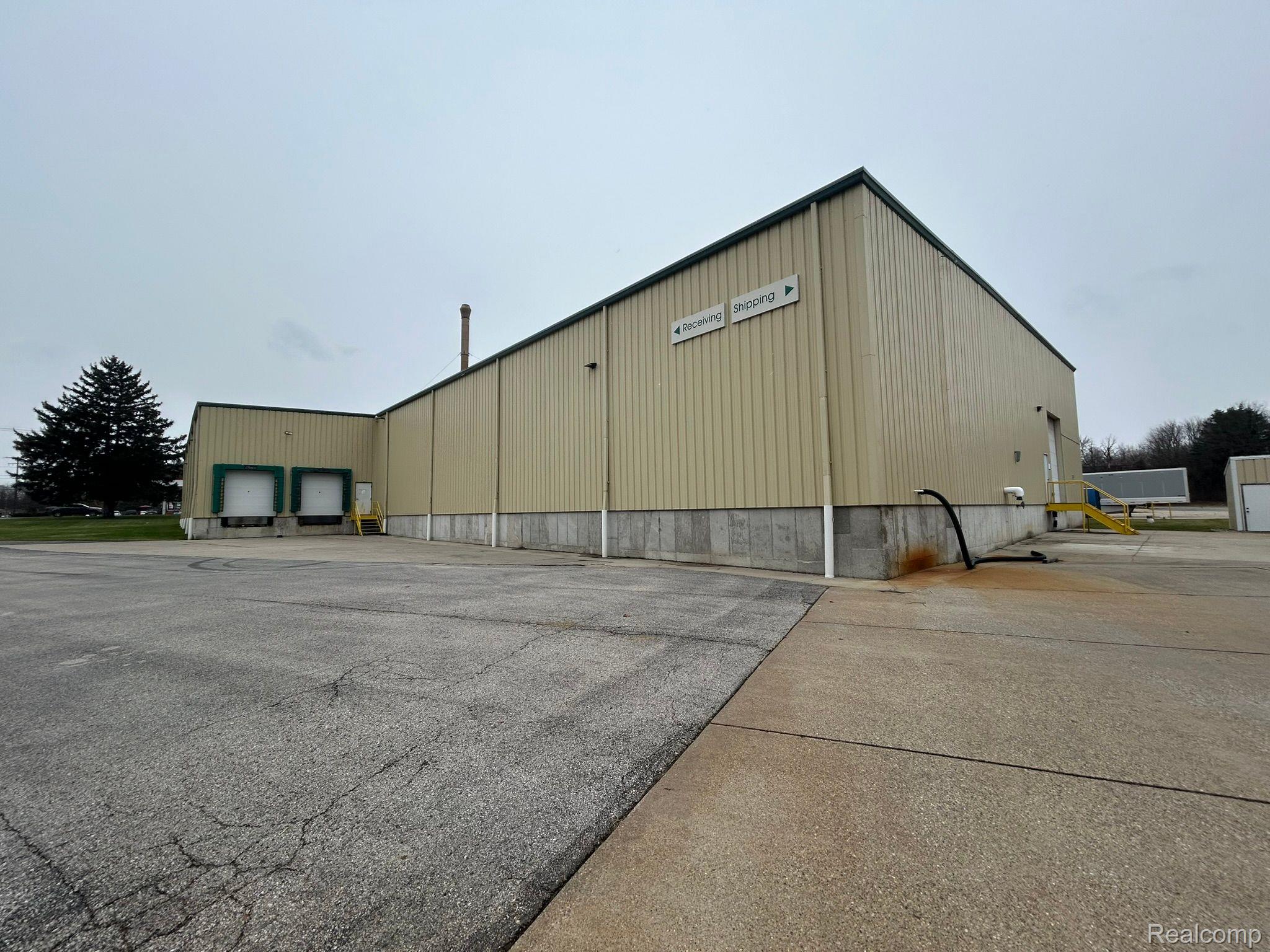 3350 MAIN Street