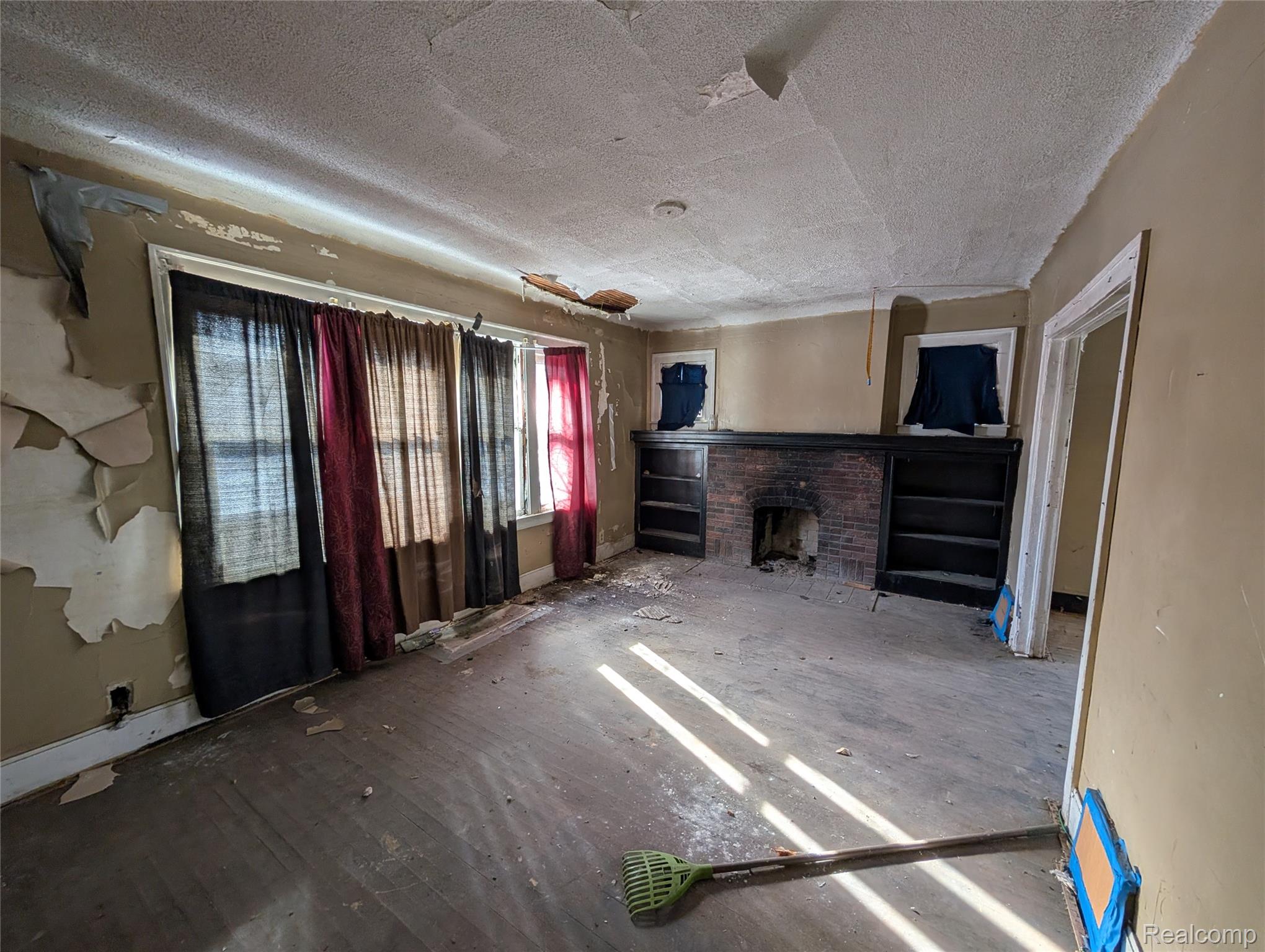 12293 Kilbourne Street