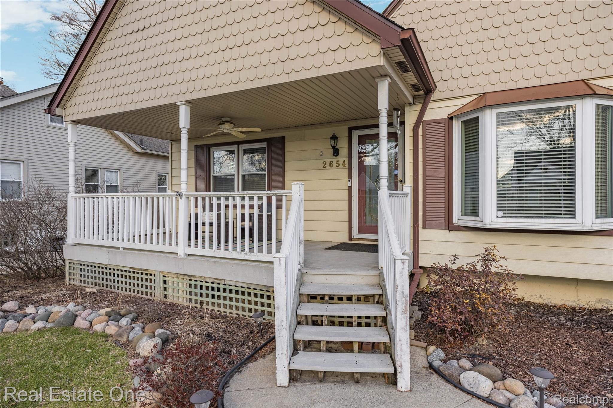 2654 Royal Avenue