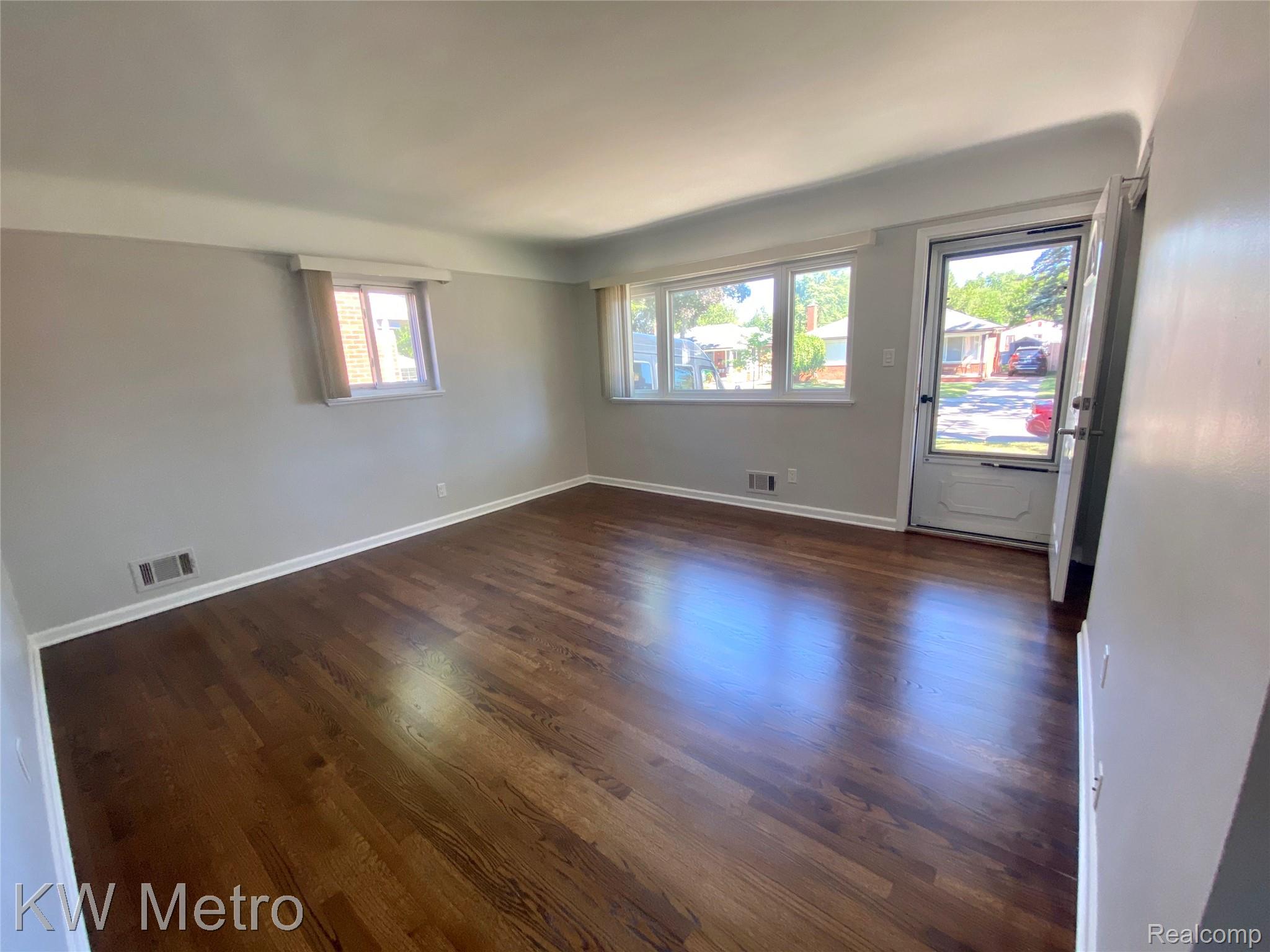 604 Lerner Avenue