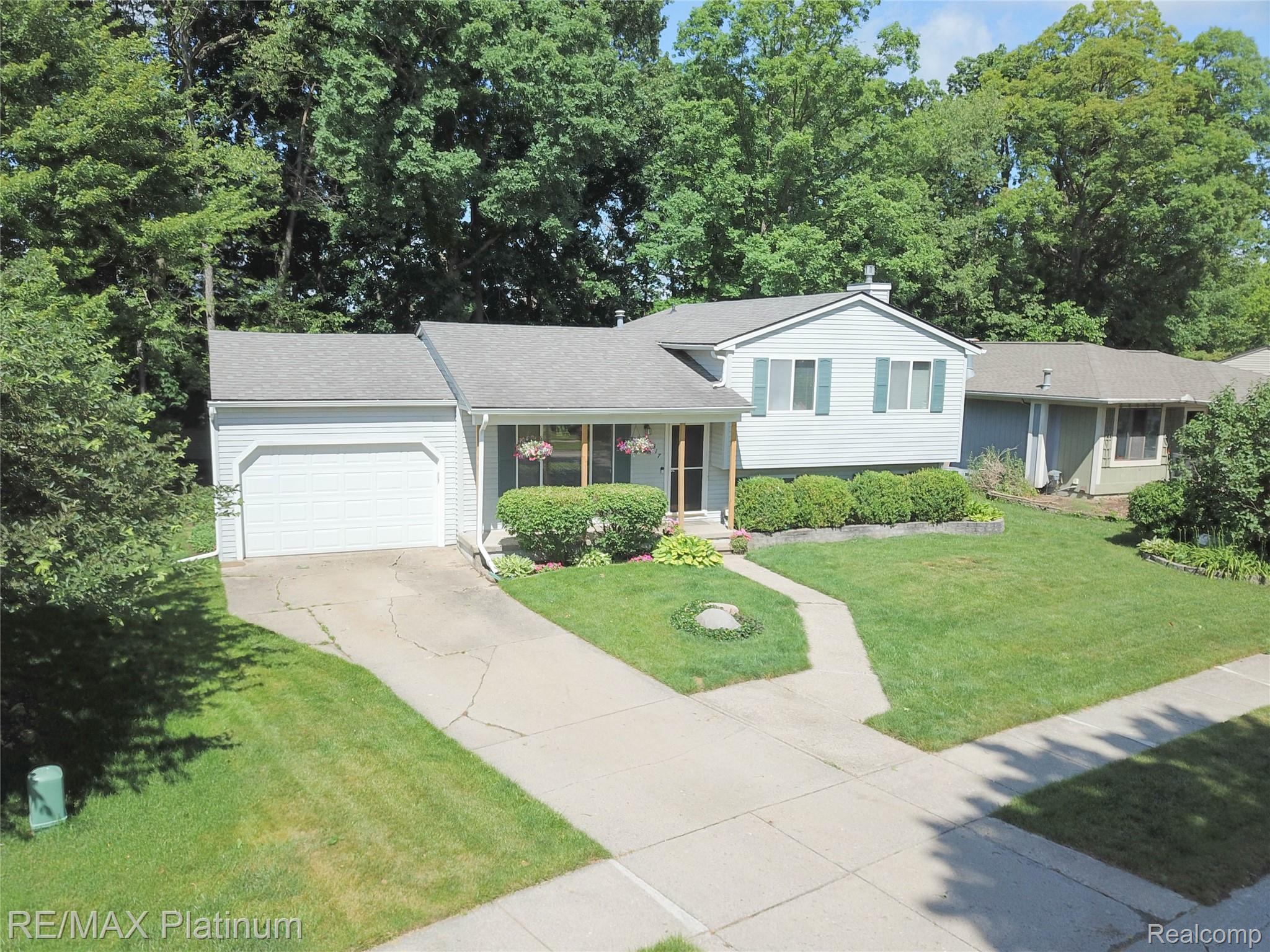 317 Woodlake Drive