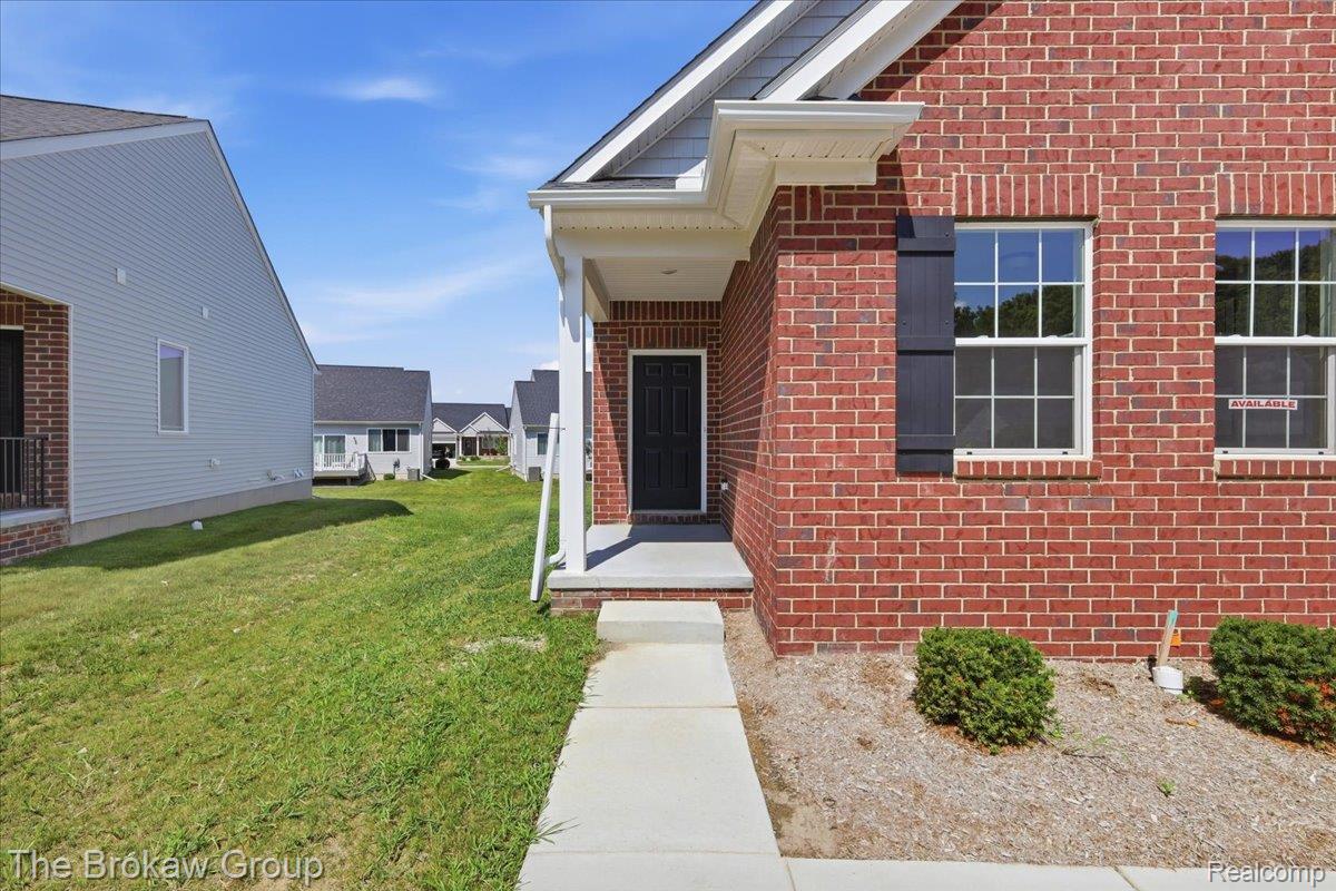 1433 Lincoln Street 40