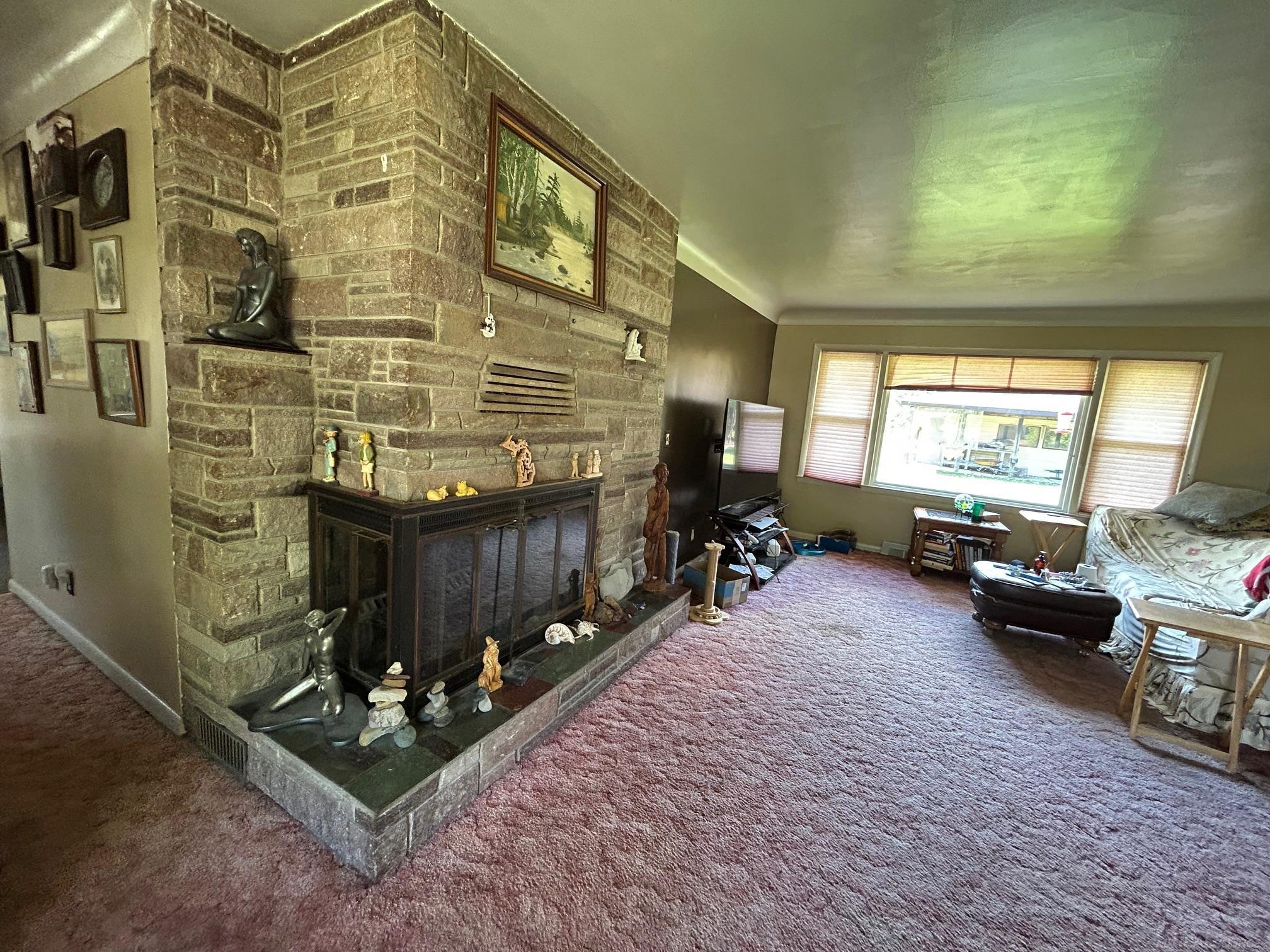5996 Lakeshore Road
