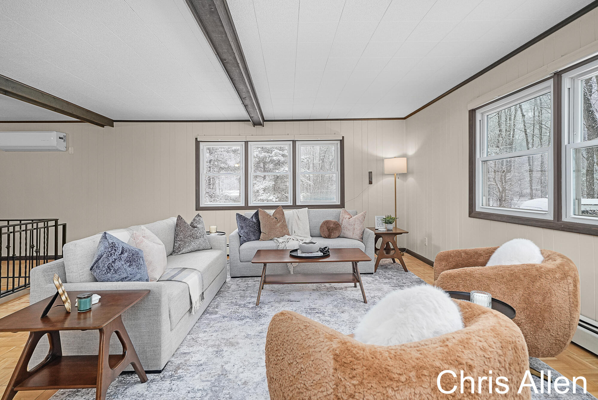 9047 Algoma Avenue NE