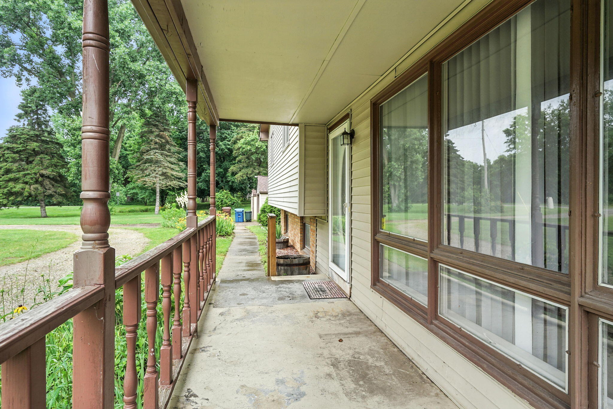 9222 N Mckinley Road