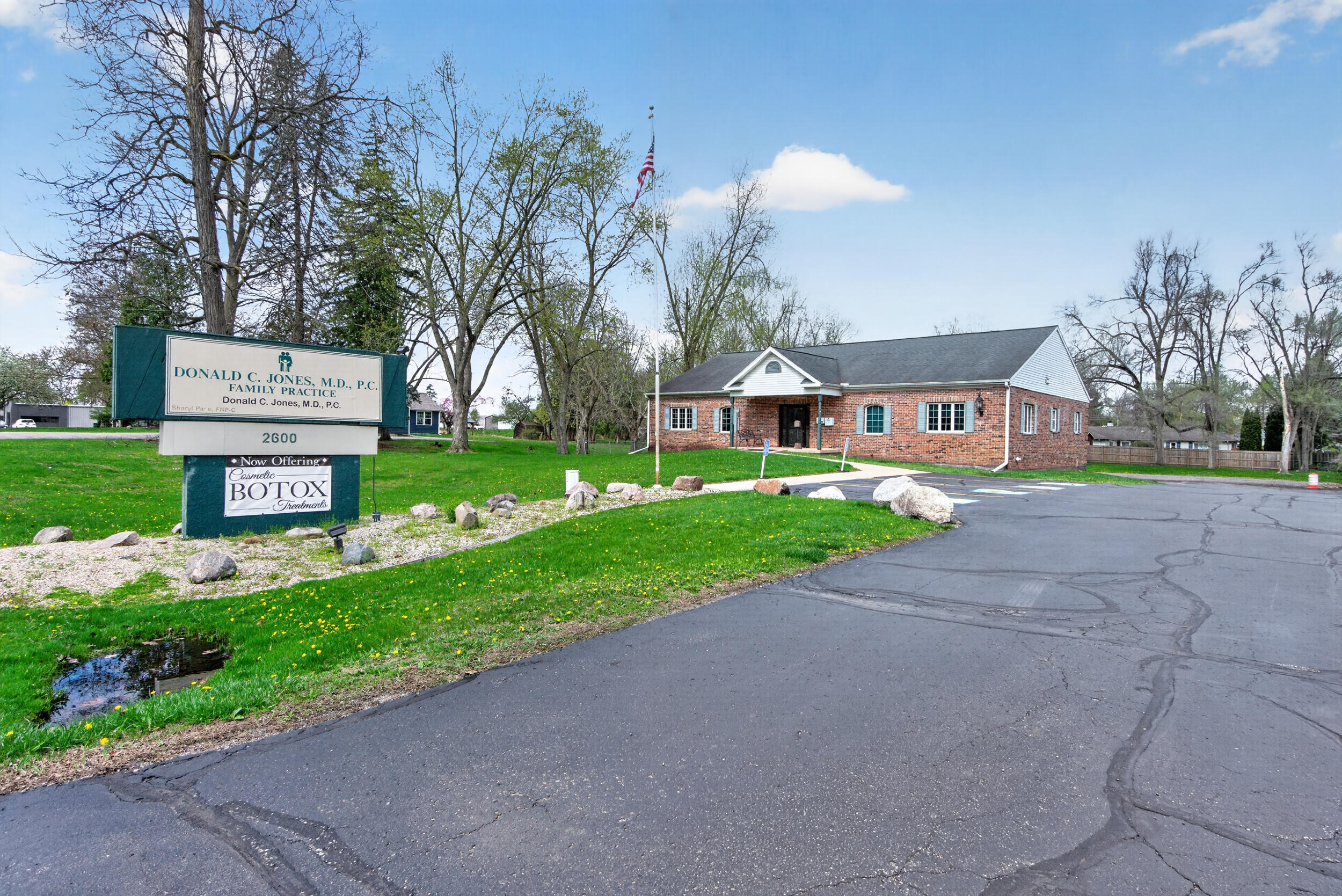 2600 Spring Arbor Road