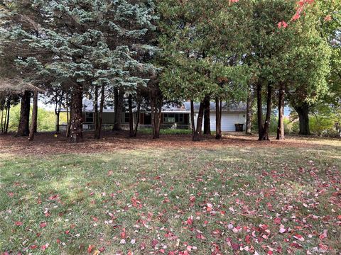 5900 N Hagadorn Road East Lansing City MI 48823