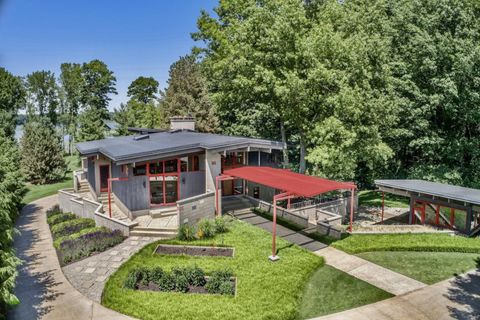 6465 Sandhill Lane Saugatuck Township MI 49408
