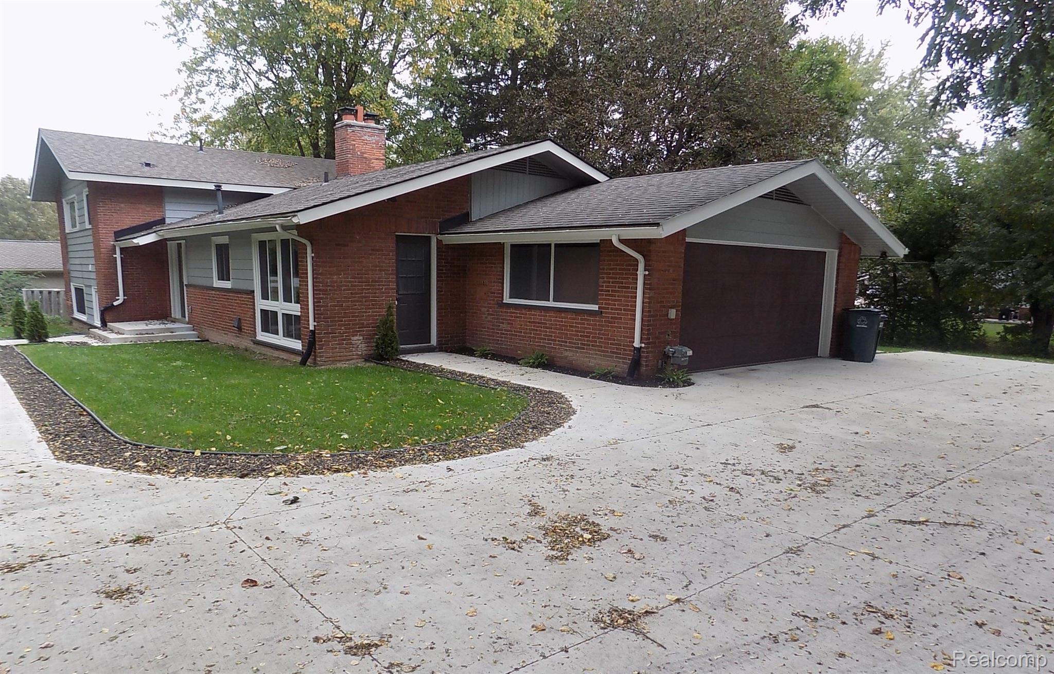 3350 ADAMS Road