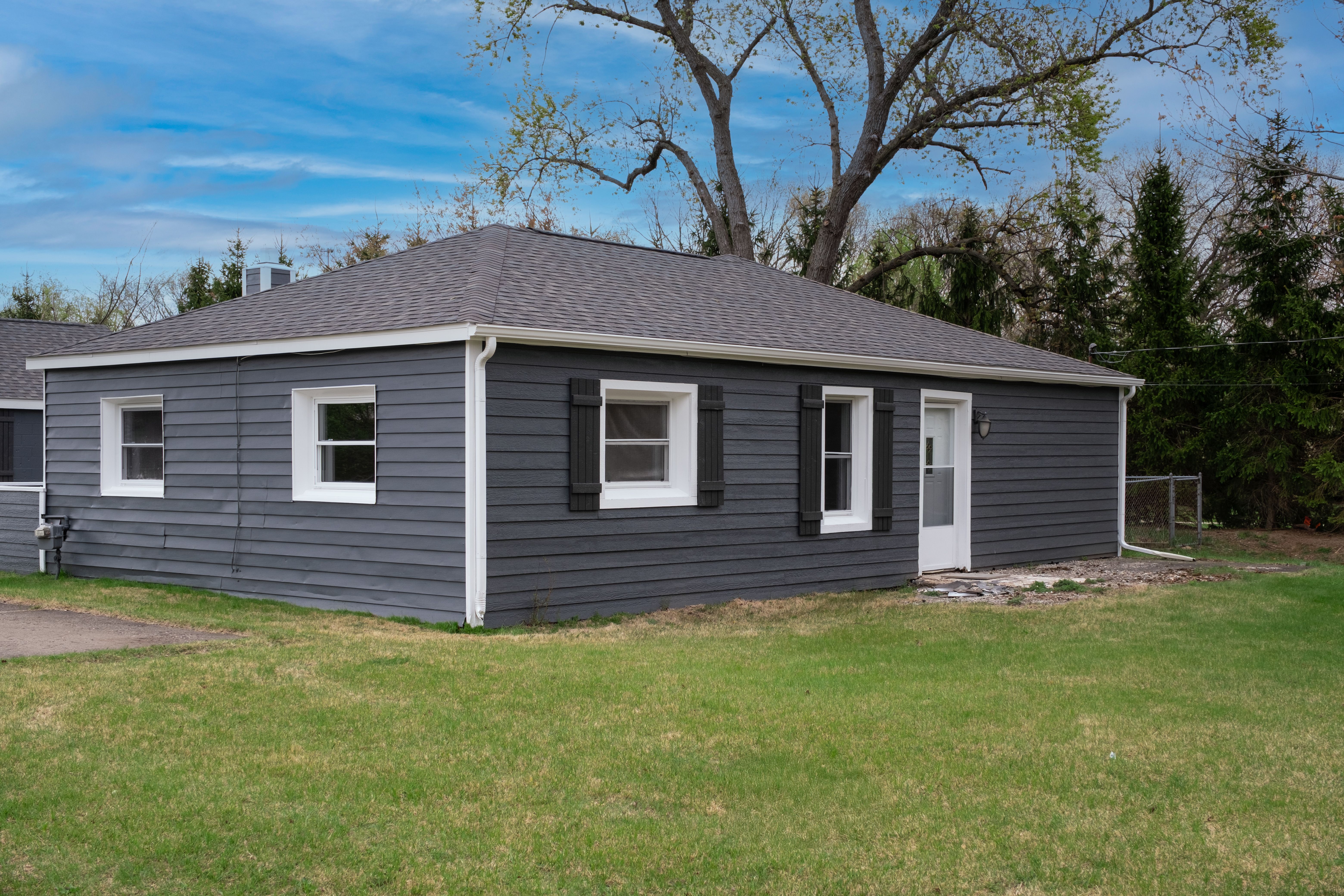 786 GLENGARY Road