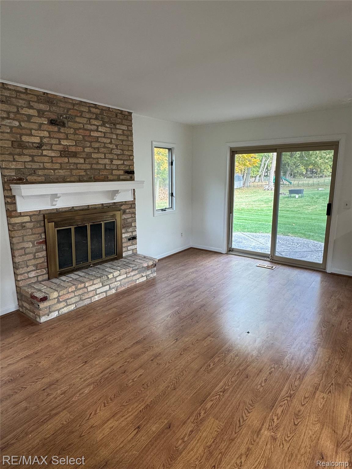 5527 Copley Square Road