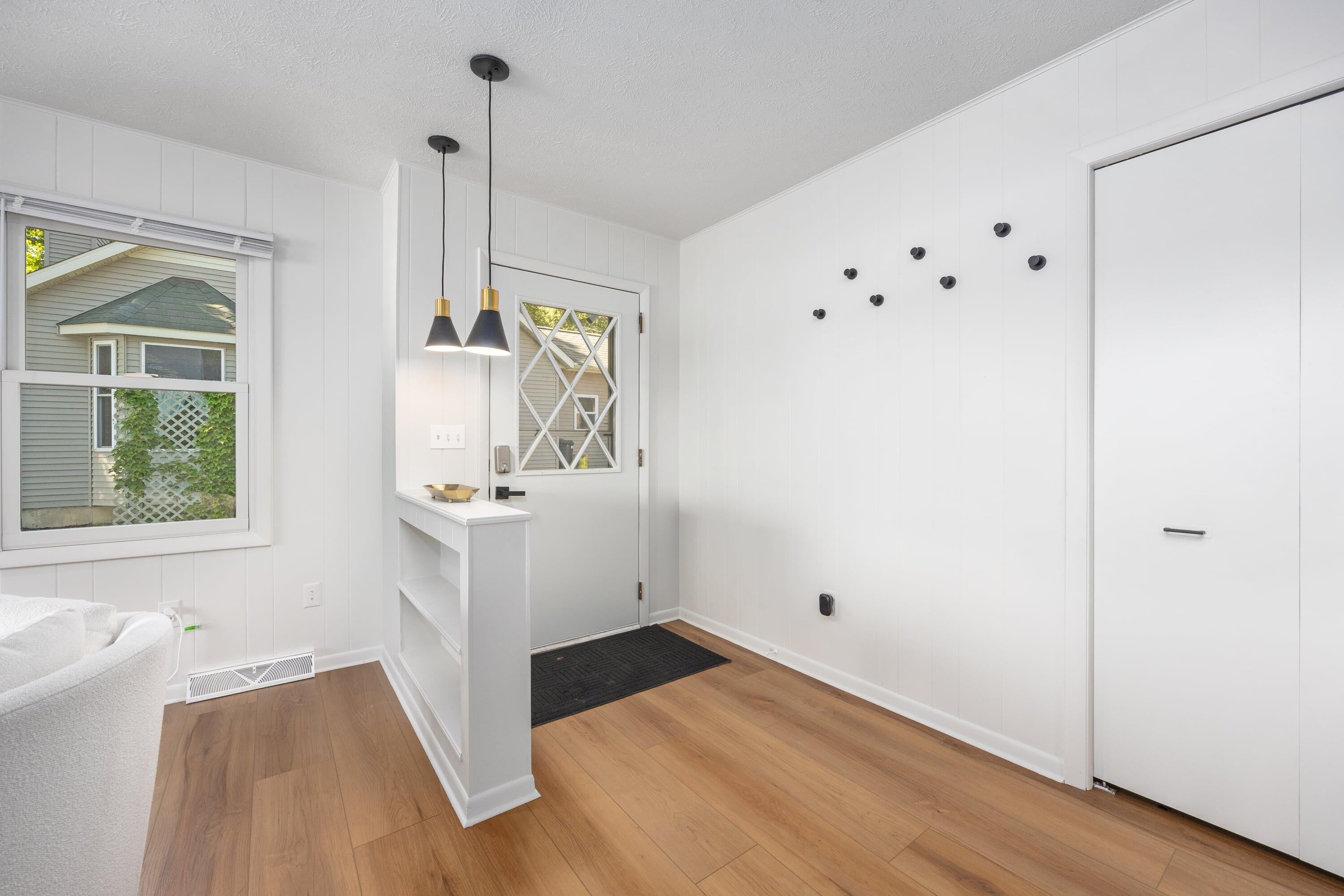 5540 Cozy Point Drive