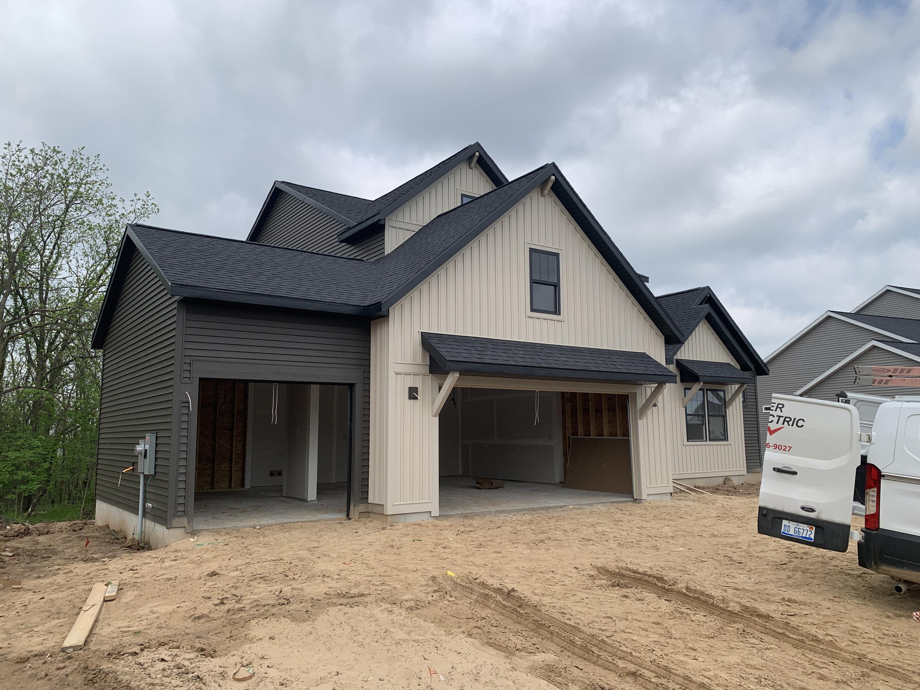 6557 Ravine Pt Drive NE