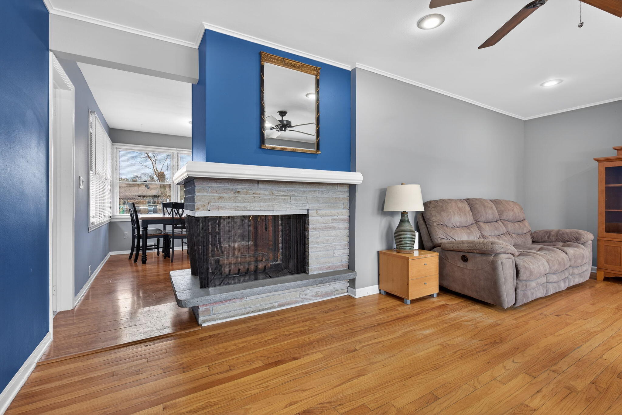 3810 Navaho Street SW