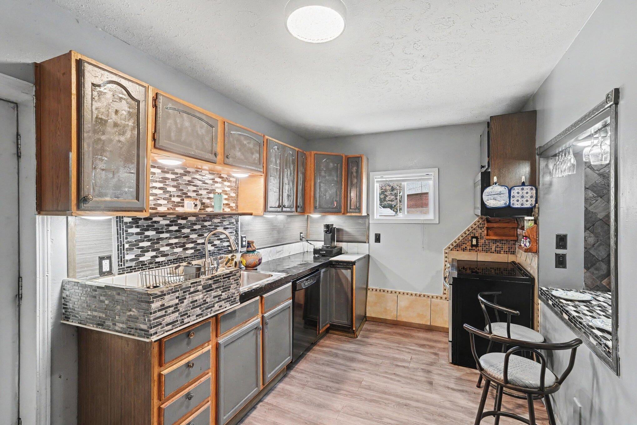 235 W 2nd Street