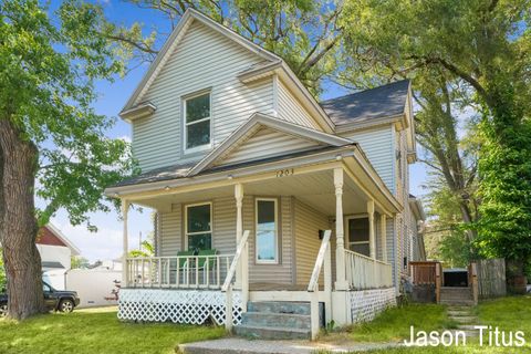 1203 Rathbone Street SW 2 Wyoming City Kent MI 49509