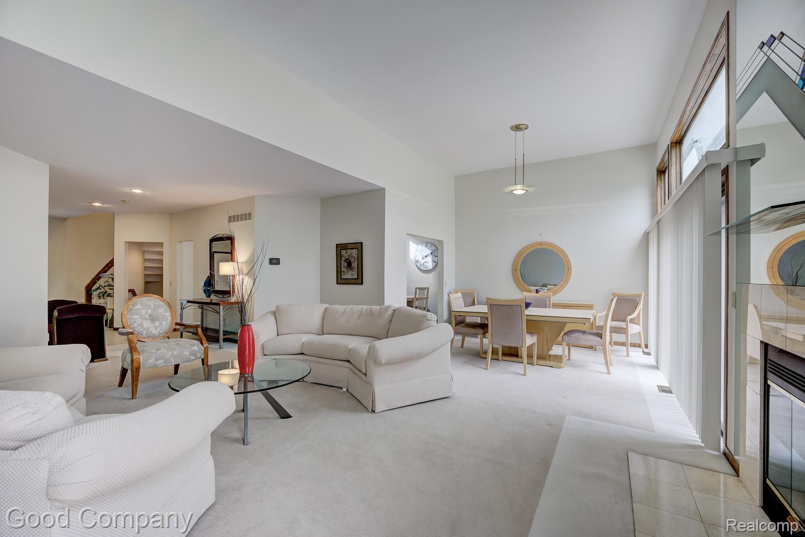 35565 Cross Creek N 2