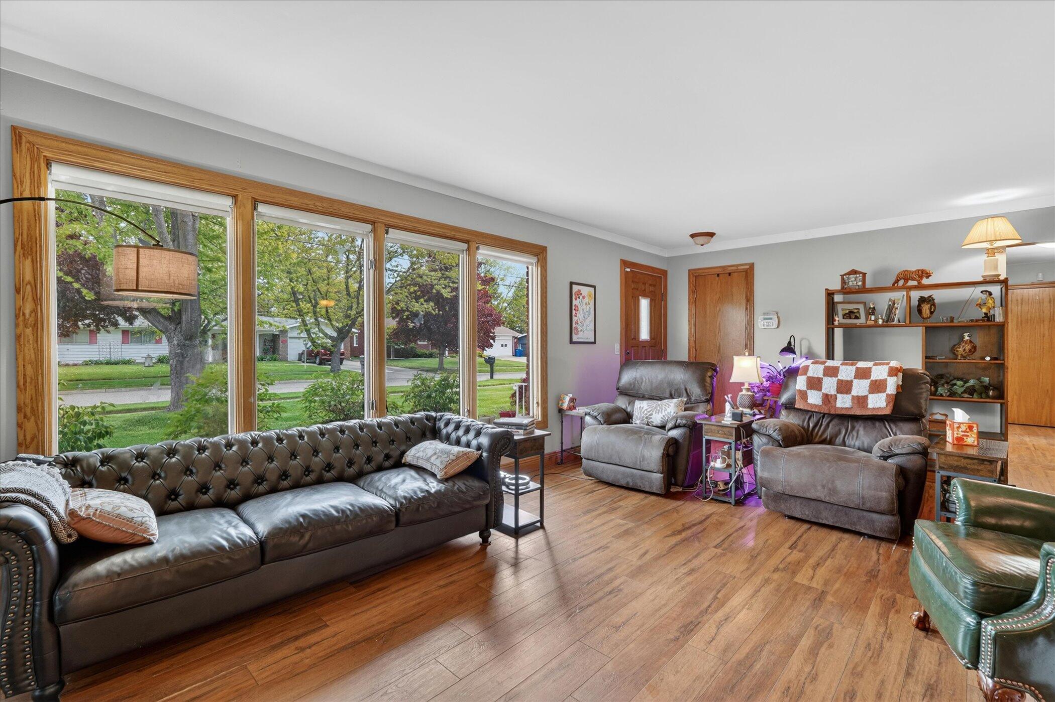 12623 Greenhill Drive