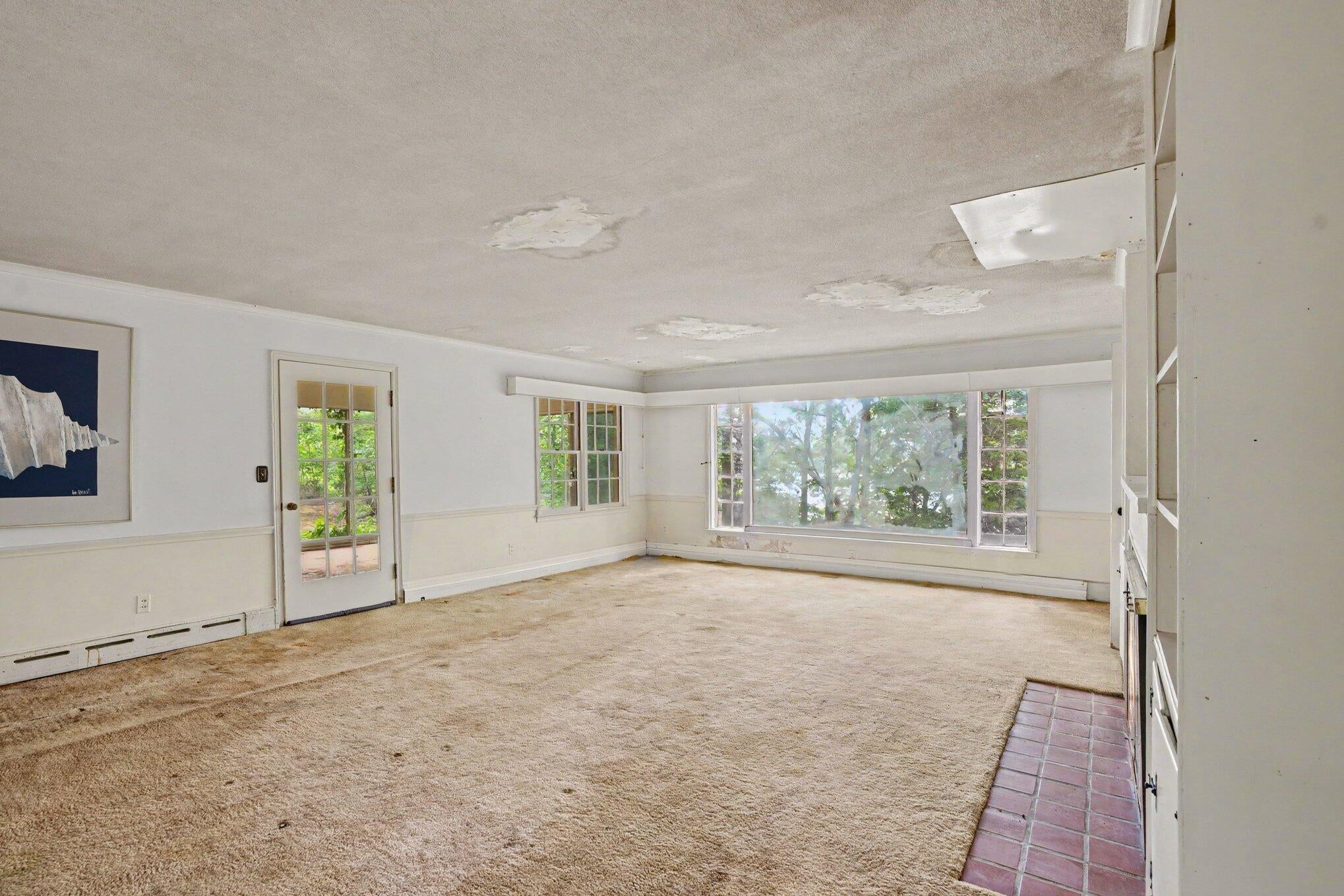 10403 S Chapin Lane