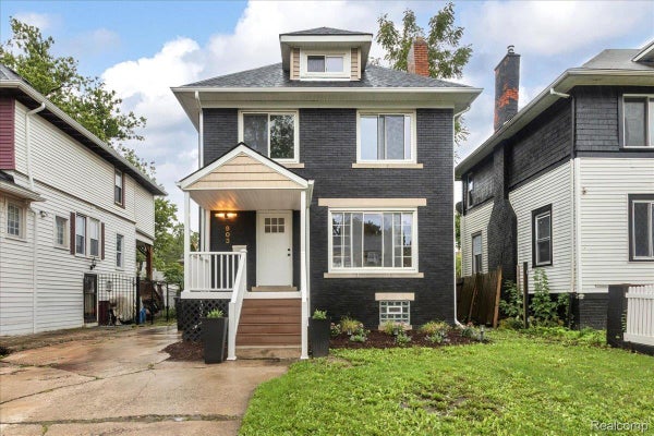 903 BURLINGAME ST, DETROIT, MI 48202 - Image e9e4aab209ee38ee04698ad6ee3fa8f1/1059646089