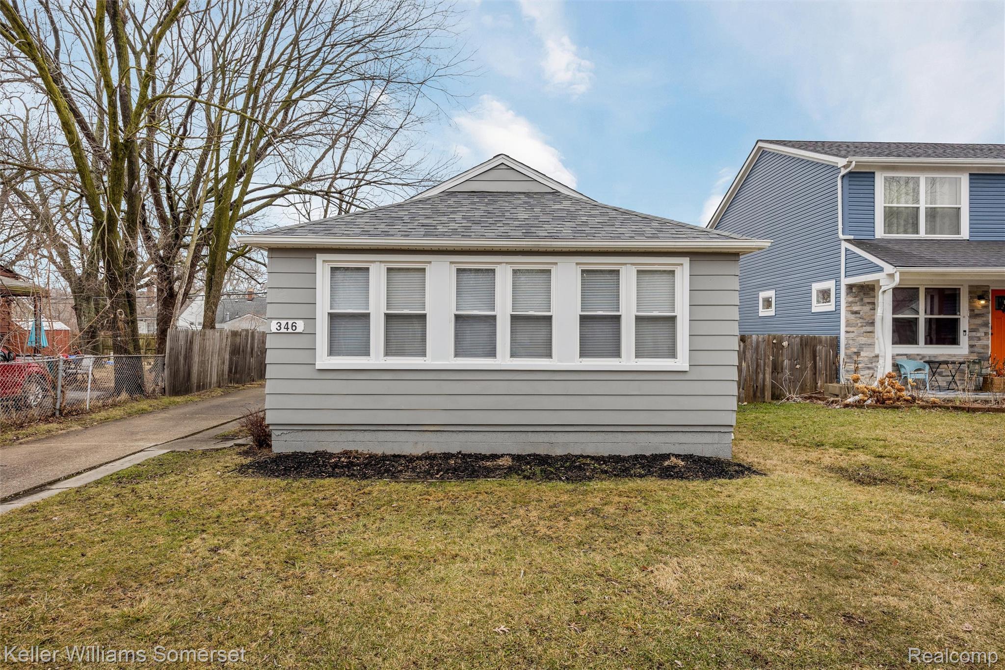 346 E Bernhard Avenue