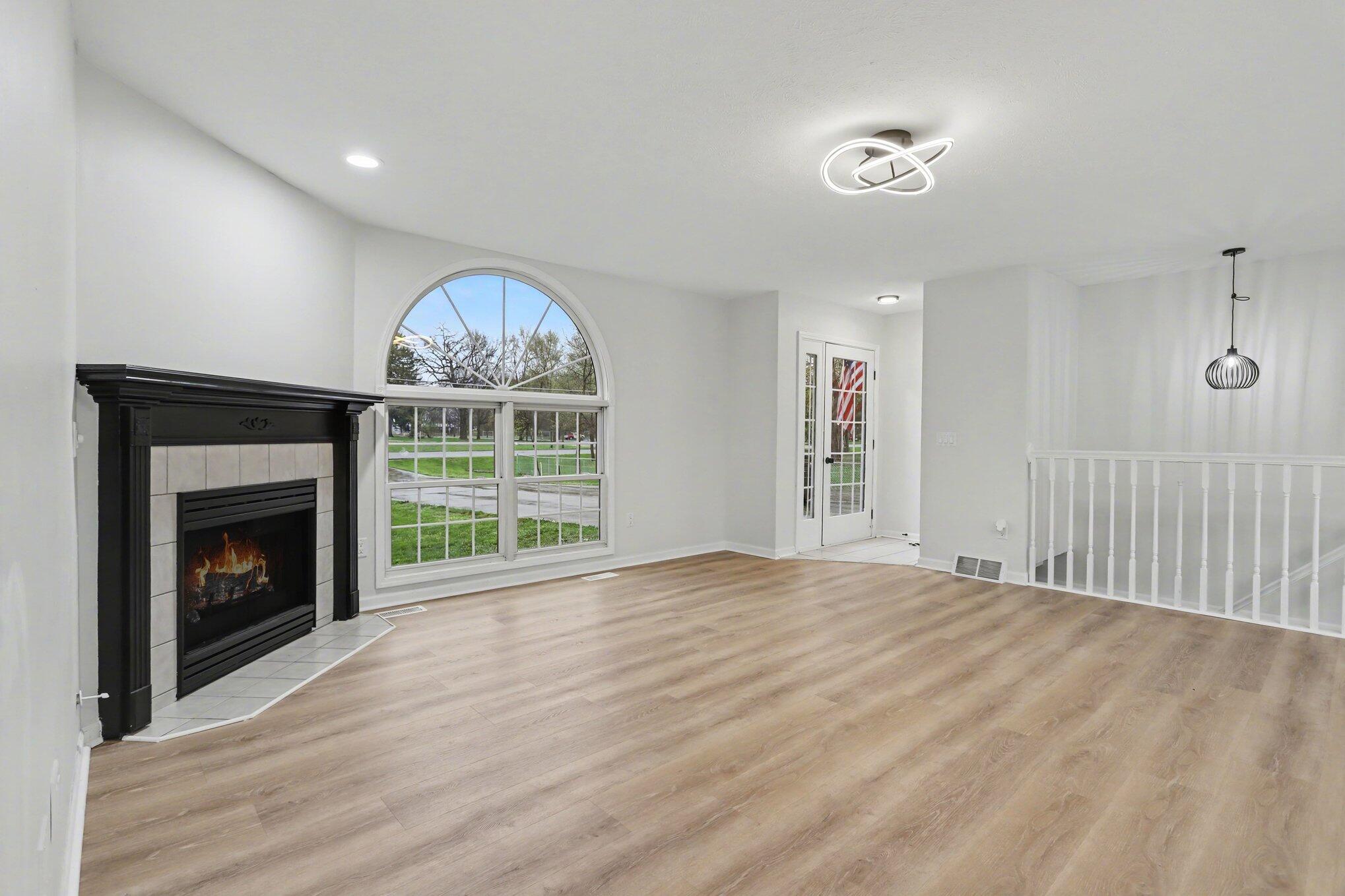 676 N 10th Street