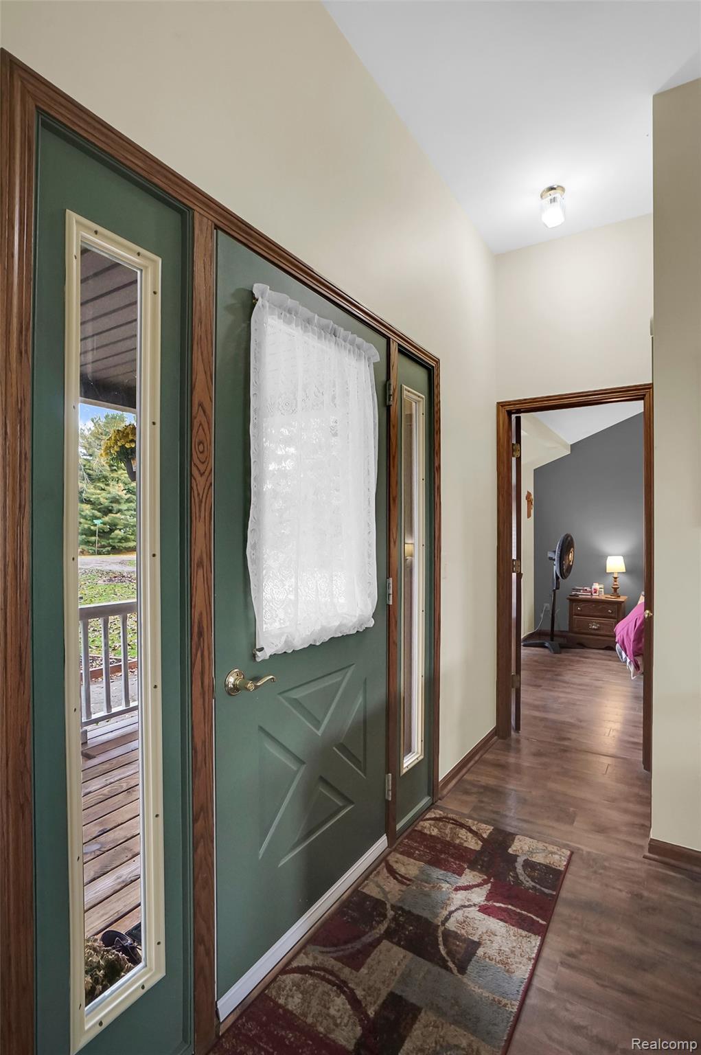8127 Goldenrod Court