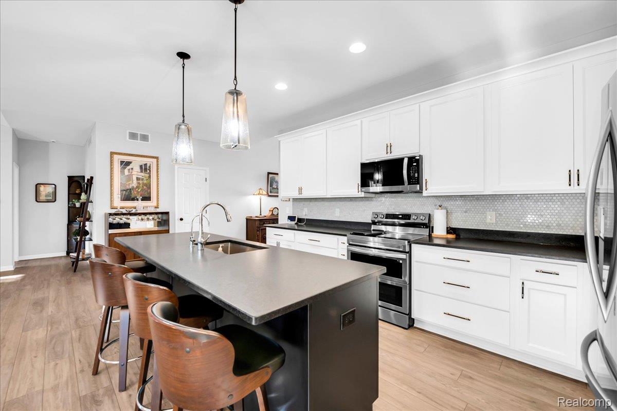 1179 Timberleaf Drive