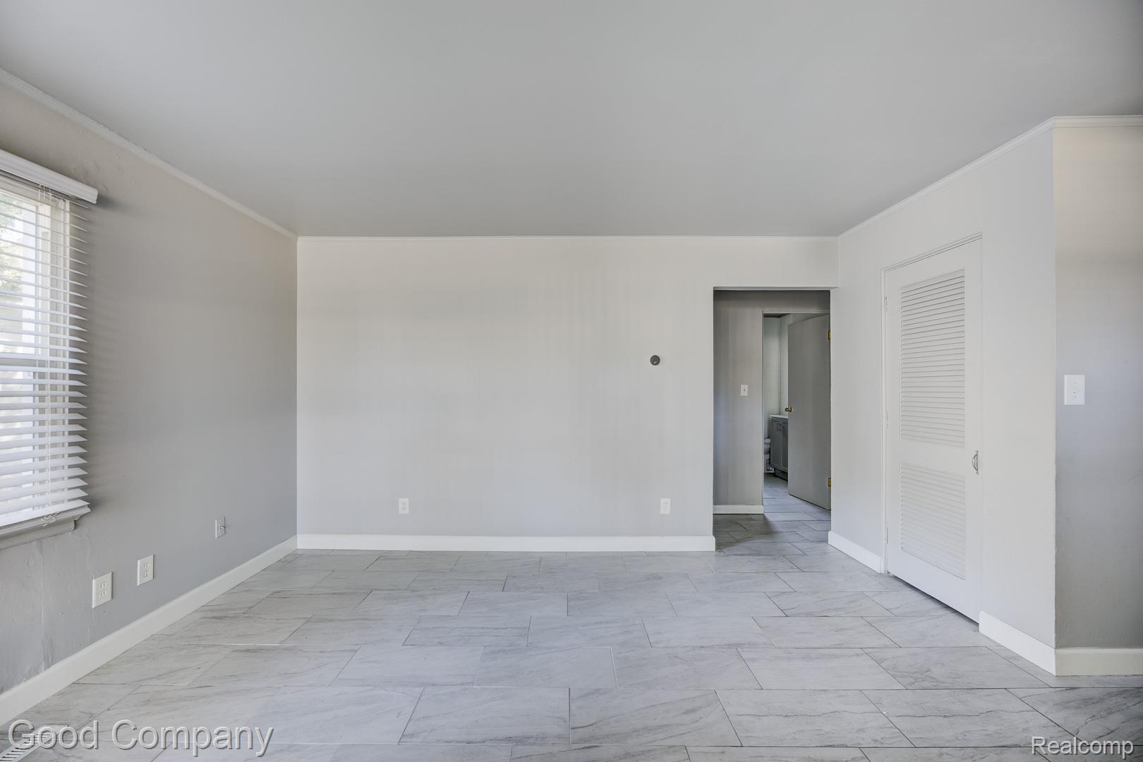 10631 Saratoga Street