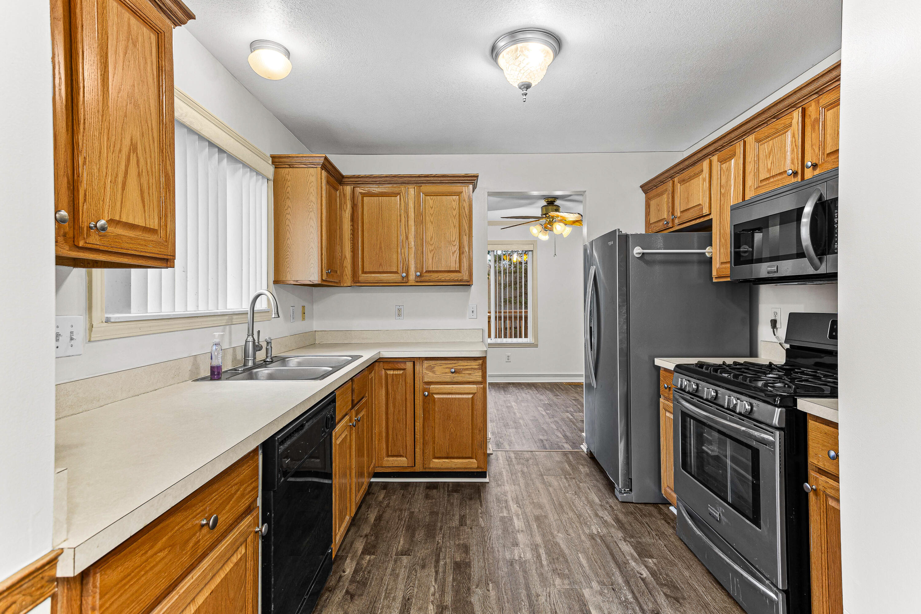 37176 Condor Ct Court