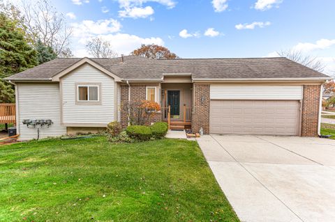 37176 Condor Ct Court Westland City MI 48185
