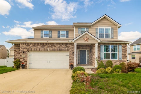 Photo of 42261 Mandalay Court, Sterling Heights City, MI 48313 (MLS # 20261073014)