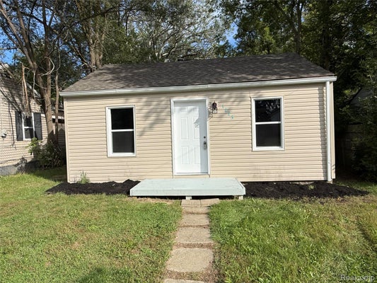 1225 WELLS ST, BURTON, MI 48529 - Image e9fa8cb40532035ac13aefc7a4b96fc8/3013207012
