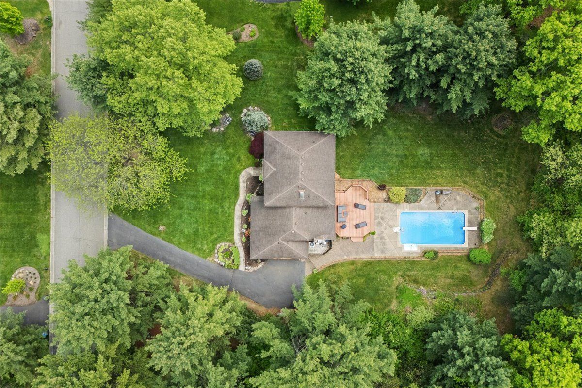 6588 WHITE PINES Drive